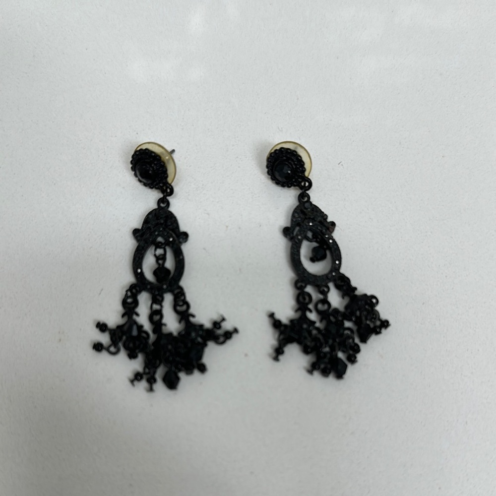 Elegant Black Chandelier Earrings